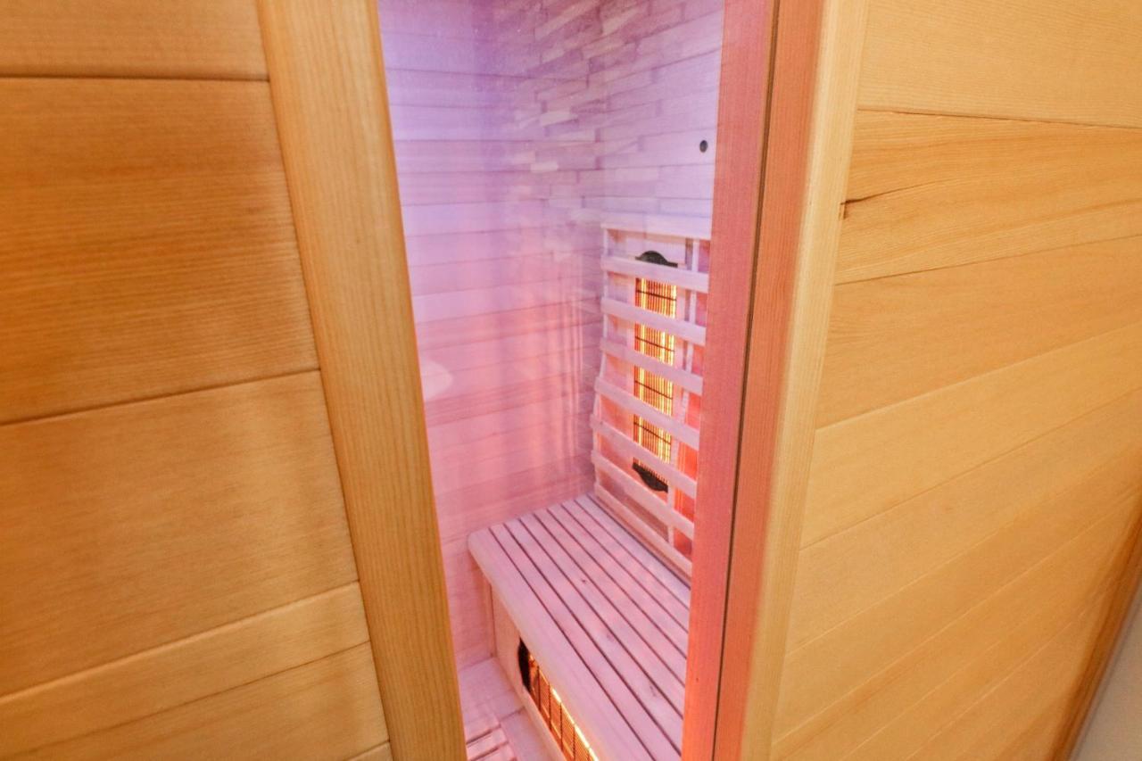 Appartement Confortable Avec Un Sauna Leukerbad Bagian luar foto